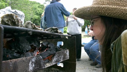 (calliope) blows the coals