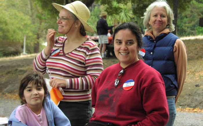 Olivia (nac's daughter), gail, nac, yogini