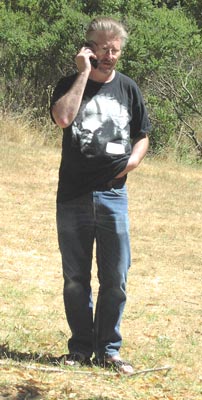 "Hey, arto, wanna have a picnic?"