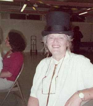 nanlev (in the background) and cdb